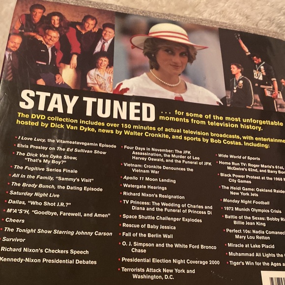 2002 Stay Tuned-Television's Unforgettable Moments Hardcover With DVD & Two CD's - Picture 7 of 8